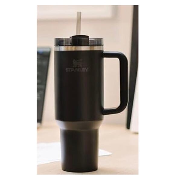 STANLEY Quencher H2.0 Tumbler with Handle 30 oz Color Ponderosa (56)NWT - Picture 1 of 4